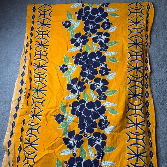 Hawaiian Print Fabric Orange Floral Aloha Design - Picture 1 of 13